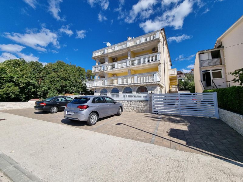 23522752-Ferienwohnung-6-Crikvenica-800x600-0