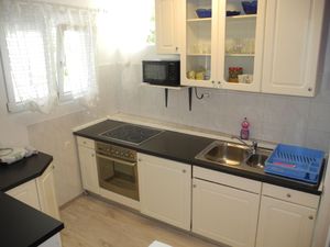 19163238-Ferienwohnung-3-Crikvenica-300x225-3