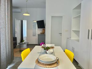 23784032-Ferienwohnung-2-Crikvenica-300x225-5