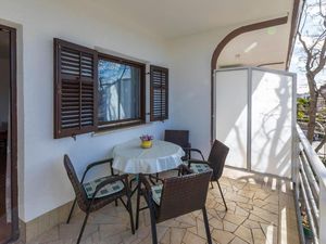 22309201-Ferienwohnung-4-Crikvenica-300x225-3