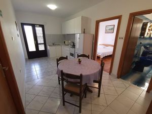 22807793-Ferienwohnung-4-Crikvenica-300x225-1