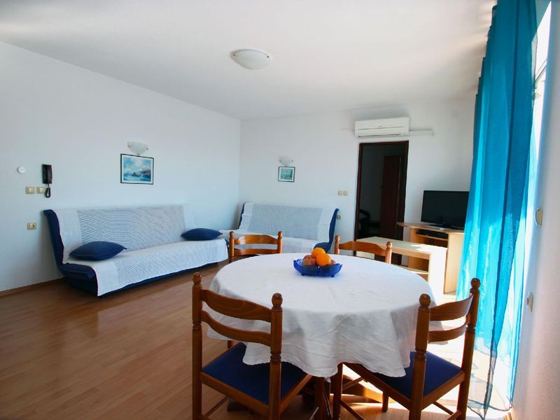 23658092-Ferienwohnung-4-Crikvenica-800x600-1