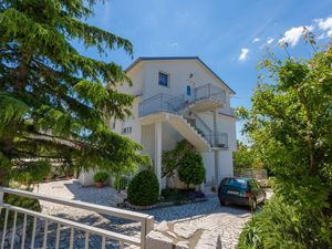 696241-Ferienwohnung-6-Crikvenica-300x225-4