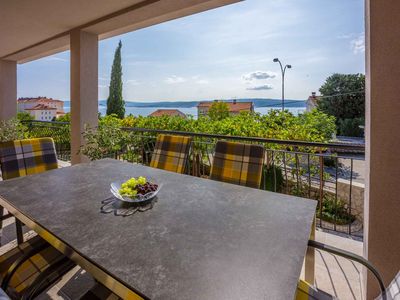 Ferienwohnung für 7 Personen (100 m²) in Crikvenica 1/10