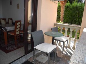 23768623-Ferienwohnung-3-Crikvenica-300x225-1