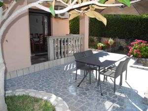 23768623-Ferienwohnung-3-Crikvenica-300x225-2