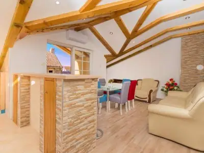 Ferienwohnung für 6 Personen (80 m²) in Crikvenica 5/10