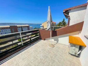 23768837-Ferienwohnung-4-Crikvenica-300x225-3