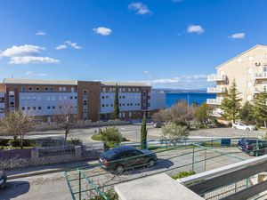 23768836-Ferienwohnung-4-Crikvenica-300x225-1