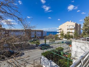 23768836-Ferienwohnung-4-Crikvenica-300x225-5