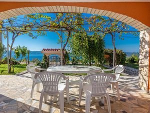 23467027-Ferienwohnung-8-Crikvenica-300x225-4