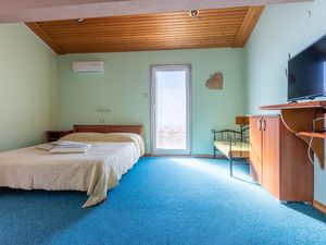 23658101-Ferienwohnung-4-Crikvenica-300x225-1