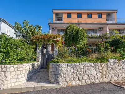 Ferienwohnung für 8 Personen (130 m²) in Crikvenica 3/10