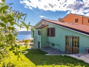 23770303-Ferienwohnung-2-Crikvenica-300x225-3