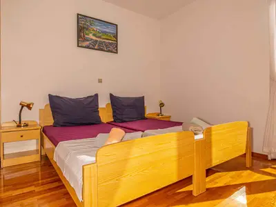 Ferienwohnung für 8 Personen (130 m²) in Crikvenica 6/10