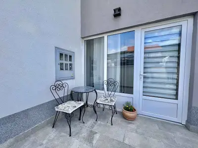 Ferienwohnung für 2 Personen (42 m²) in Crikvenica 3/10