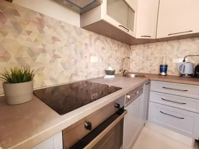 ausgestattete Küche