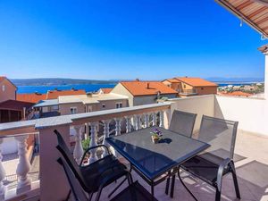 23910057-Ferienwohnung-4-Crikvenica-300x225-2