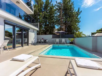 Ferienwohnung für 3 Personen (40 m²) in Crikvenica 1/10