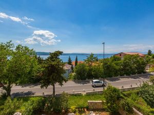 23996313-Ferienwohnung-2-Crikvenica-300x225-1