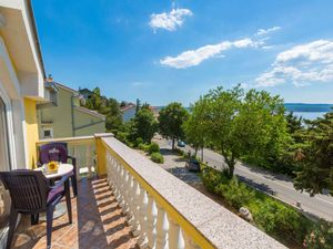 23996313-Ferienwohnung-2-Crikvenica-300x225-2