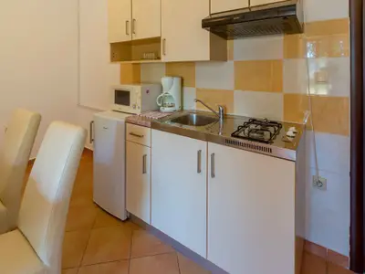 Ferienwohnung für 4 Personen (60 m²) in Crikvenica 6/10