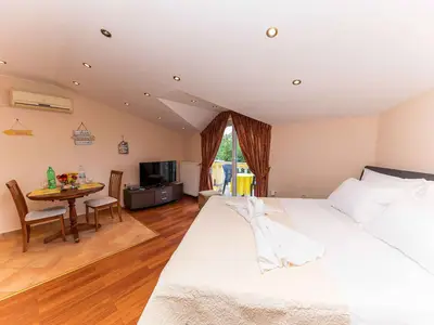 Ferienwohnung für 2 Personen (37 m²) in Crikvenica 7/10