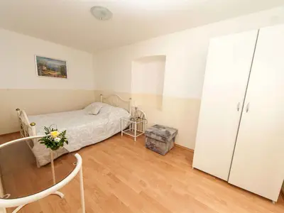 Ferienwohnung für 4 Personen (48 m²) in Crikvenica 6/10