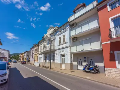 Ferienwohnung für 4 Personen (55 m²) in Crikvenica 1/10