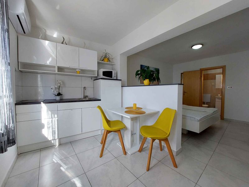 23958867-Ferienwohnung-2-Crikvenica-800x600-1