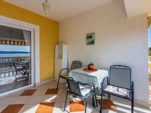 23996985-Ferienwohnung-2-Crikvenica-300x225-4