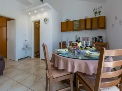 Ferienwohnung für 4 Personen (40 m²) in Crikvenica 6/10