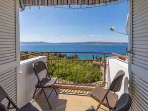 23959057-Ferienwohnung-2-Crikvenica-300x225-0