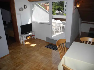 Ferienwohnung für 5 Personen (55 m²) in Crikvenica 1/10