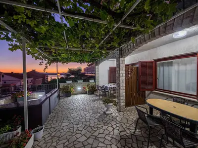 Ferienwohnung für 3 Personen (35 m²) in Crikvenica 10/10