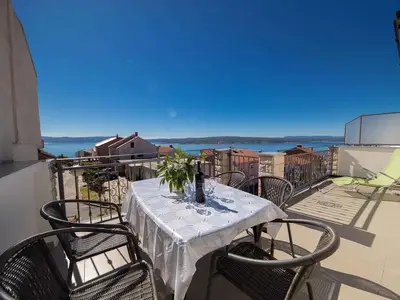 Ferienwohnung für 4 Personen (45 m²) in Crikvenica 1/10