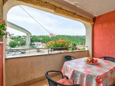 Ferienwohnung für 4 Personen (60 m²) in Crikvenica 1/10