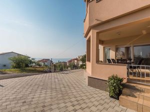 23774241-Ferienwohnung-4-Crikvenica-300x225-3