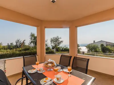 Ferienwohnung für 4 Personen (70 m²) in Crikvenica 8/10
