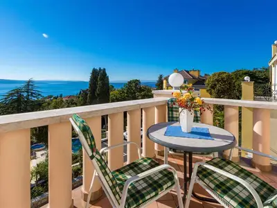 Ferienwohnung für 4 Personen (65 m²) in Crikvenica 1/10