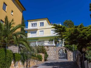 23774411-Ferienwohnung-4-Crikvenica-300x225-4