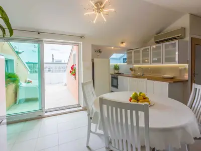 Ferienwohnung für 5 Personen (80 m²) in Crikvenica 10/10