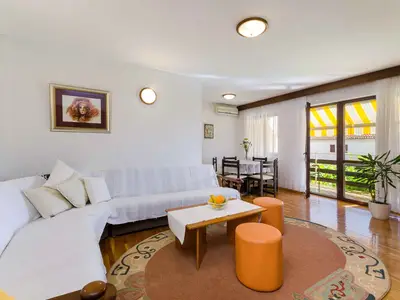 Ferienwohnung für 6 Personen (78 m²) in Crikvenica 8/10