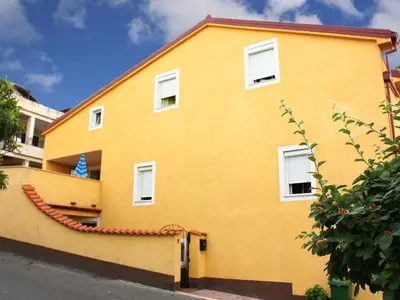 Ferienwohnung für 4 Personen (62 m²) in Crikvenica 2/10