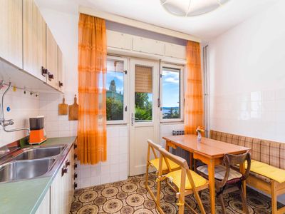 Ferienwohnung für 5 Personen (65 m²) in Crikvenica 5/10