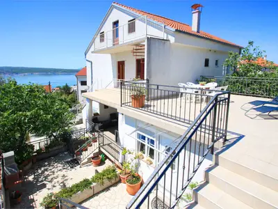 Ferienwohnung für 10 Personen (100 m²) in Crikvenica 1/10