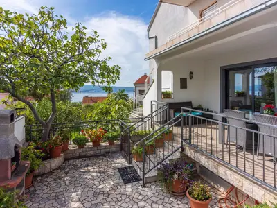 Ferienwohnung für 10 Personen (100 m²) in Crikvenica 2/10