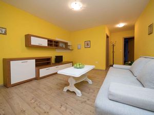 23775251-Ferienwohnung-4-Crikvenica-300x225-5