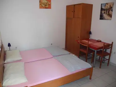 Ferienwohnung für 2 Personen (17 m²) in Crikvenica 4/10