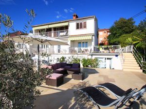 23776117-Ferienwohnung-3-Crikvenica-300x225-1